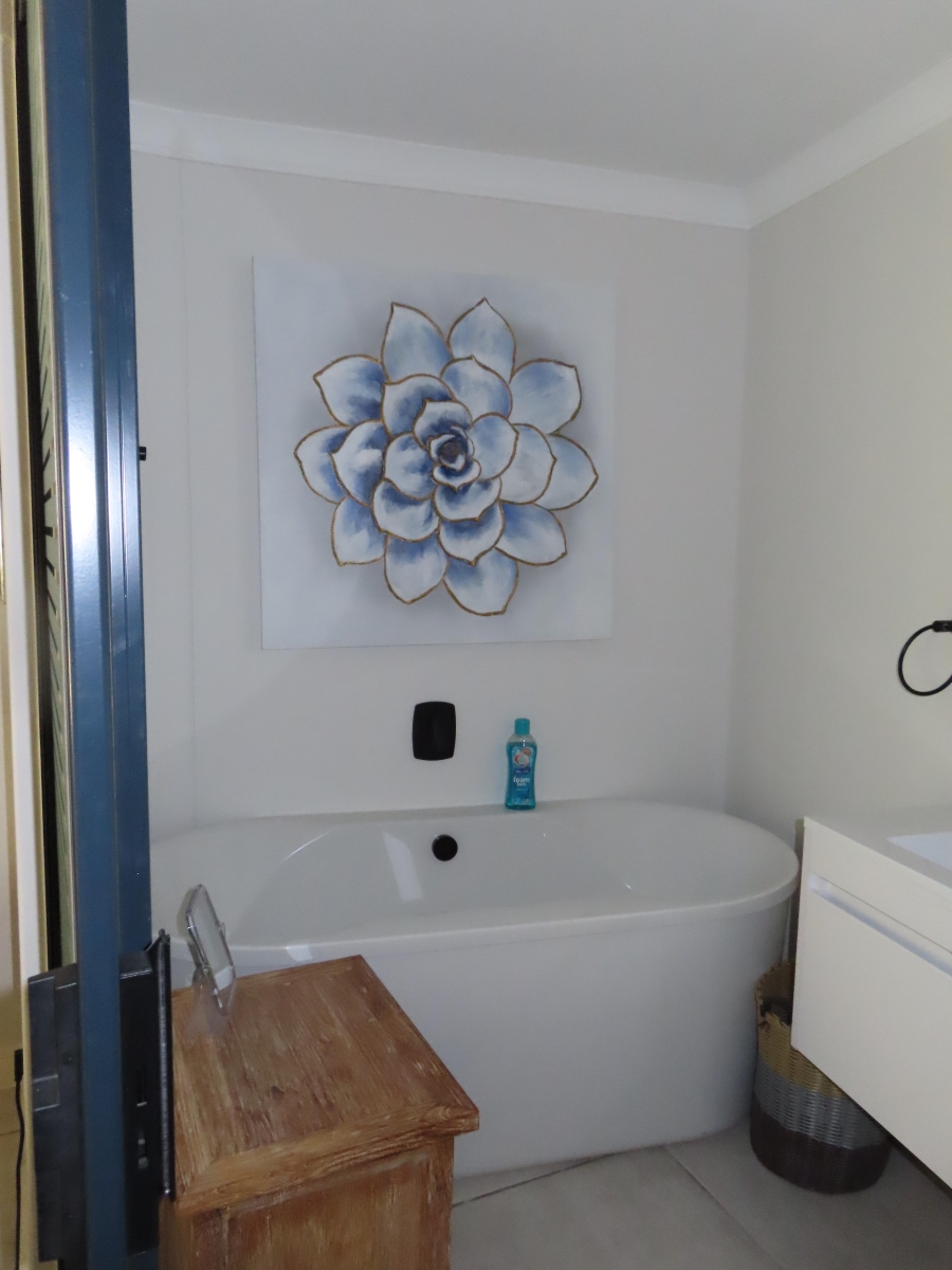 To Let 3 Bedroom Property for Rent in Paardevlei Western Cape